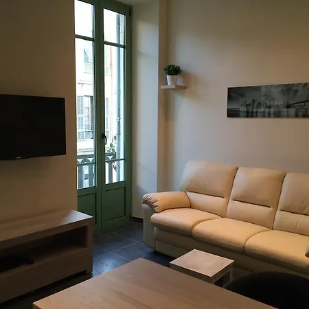 Studio Rue Alsace Lorraine ニース